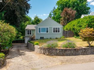 9323 SW 35th Ave, Portland, OR 97219