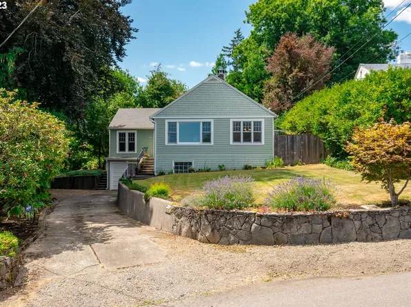 9323 SW 35th Ave, Portland, OR 97219