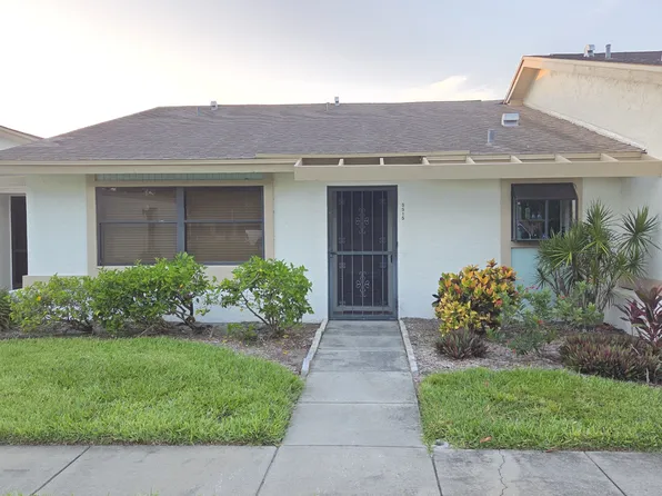 6515 Heritage Ln, Bradenton, FL 34209