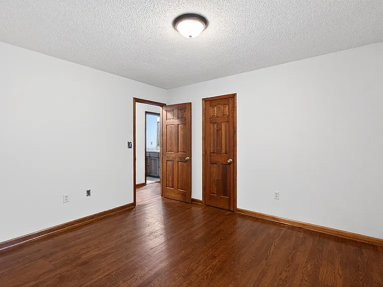 Hamrick St — Photo 14