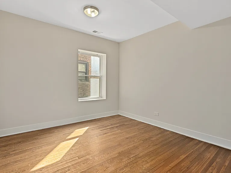 1517 E 67th Pl #3 — Photo 10