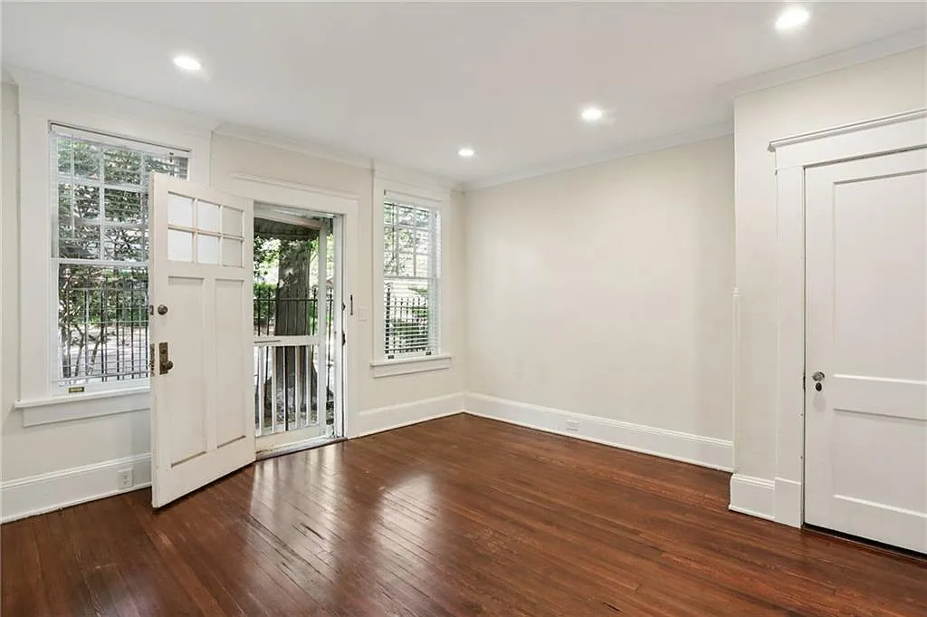 1 bed, 1.0 bath, $1,900 — Photo 3
