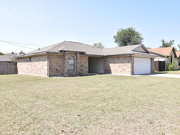 2nd image of 402 Baumann Dr