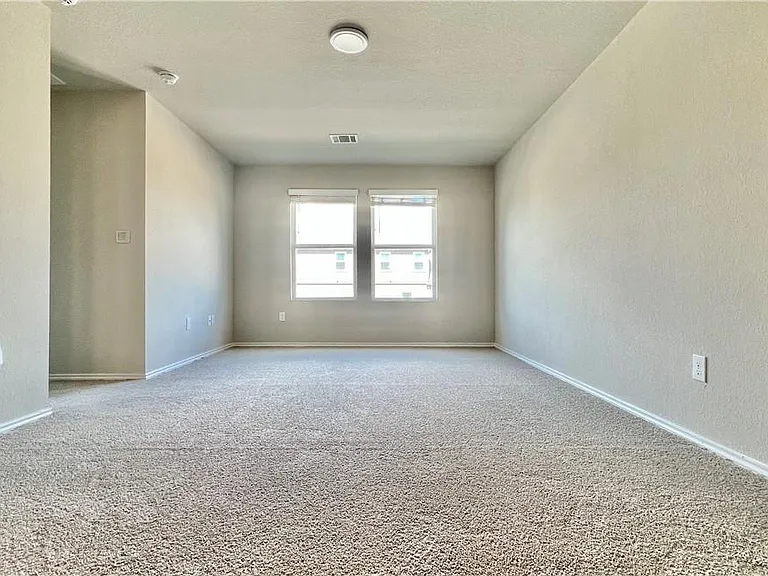 5913 Shanjia Dr — Photo 16