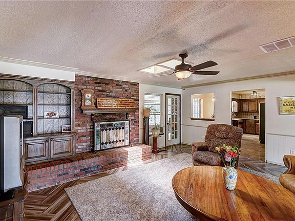 5th image of 801 Owens Ave