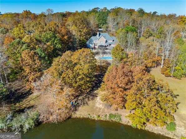 15385 Tullgean Dr, Milton, GA 30004