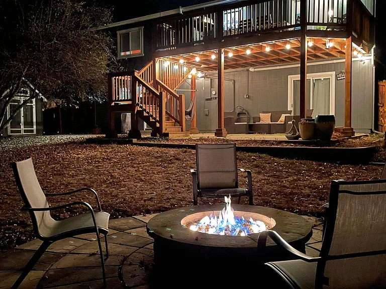 1025 Sparta Dr — Photo 11