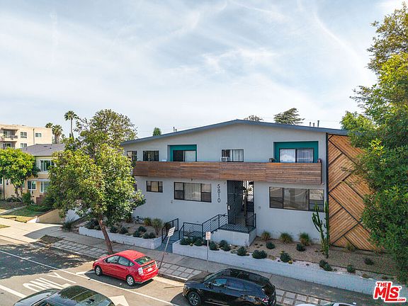 2nd image of 5810 San Vicente Blvd