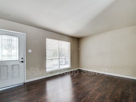 3rd image of 8707 Cape Valley St