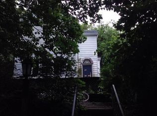 130 York Ave, Staten Island, NY 10301