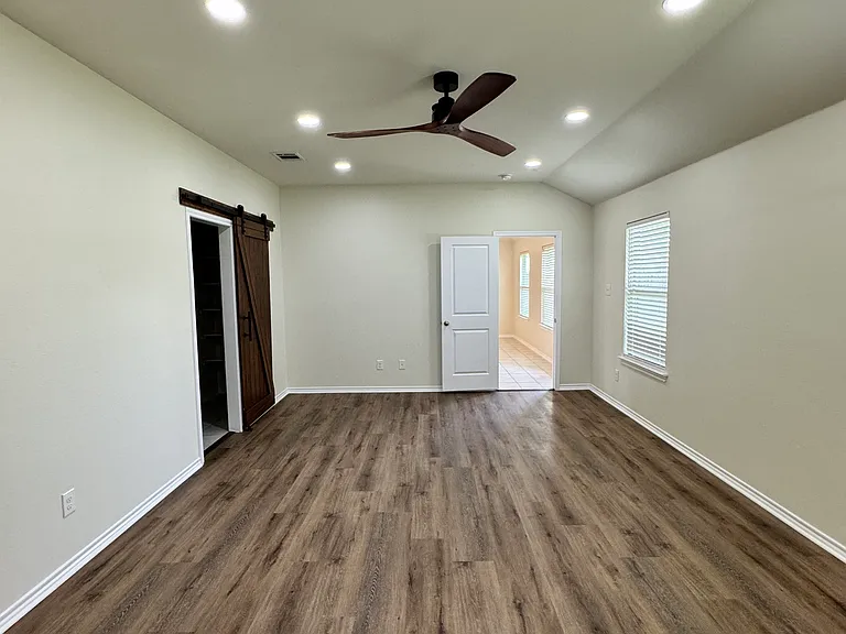 311 Milo Way — Photo 10