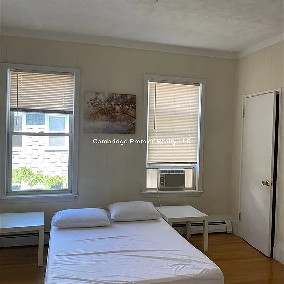 214 Broadway #3 — Photo 3