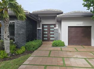 13651 SW 158th Pl, Miami, FL 33196