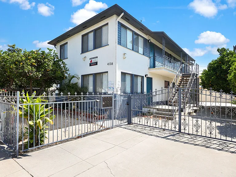 4138 Perlita Ave #1B — Photo 17