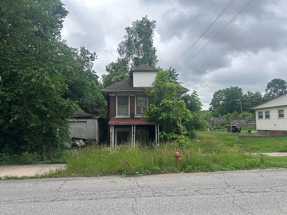 1st image of 1297-1299 W 15th Ave