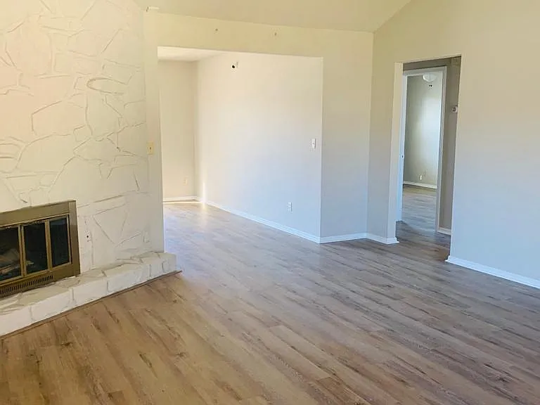 7138 S Darlington Ave — Photo 13