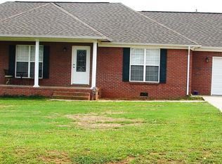 80 Blue Heron Dr, Killen, AL 35645
