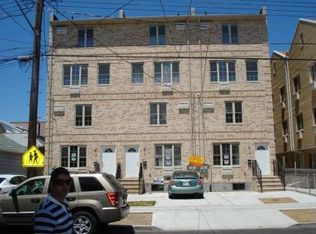 17511 93rd Ave, Jamaica, NY 11433