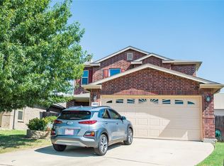 6053 Mountain Robin Ct, Fort Worth, TX 76244
