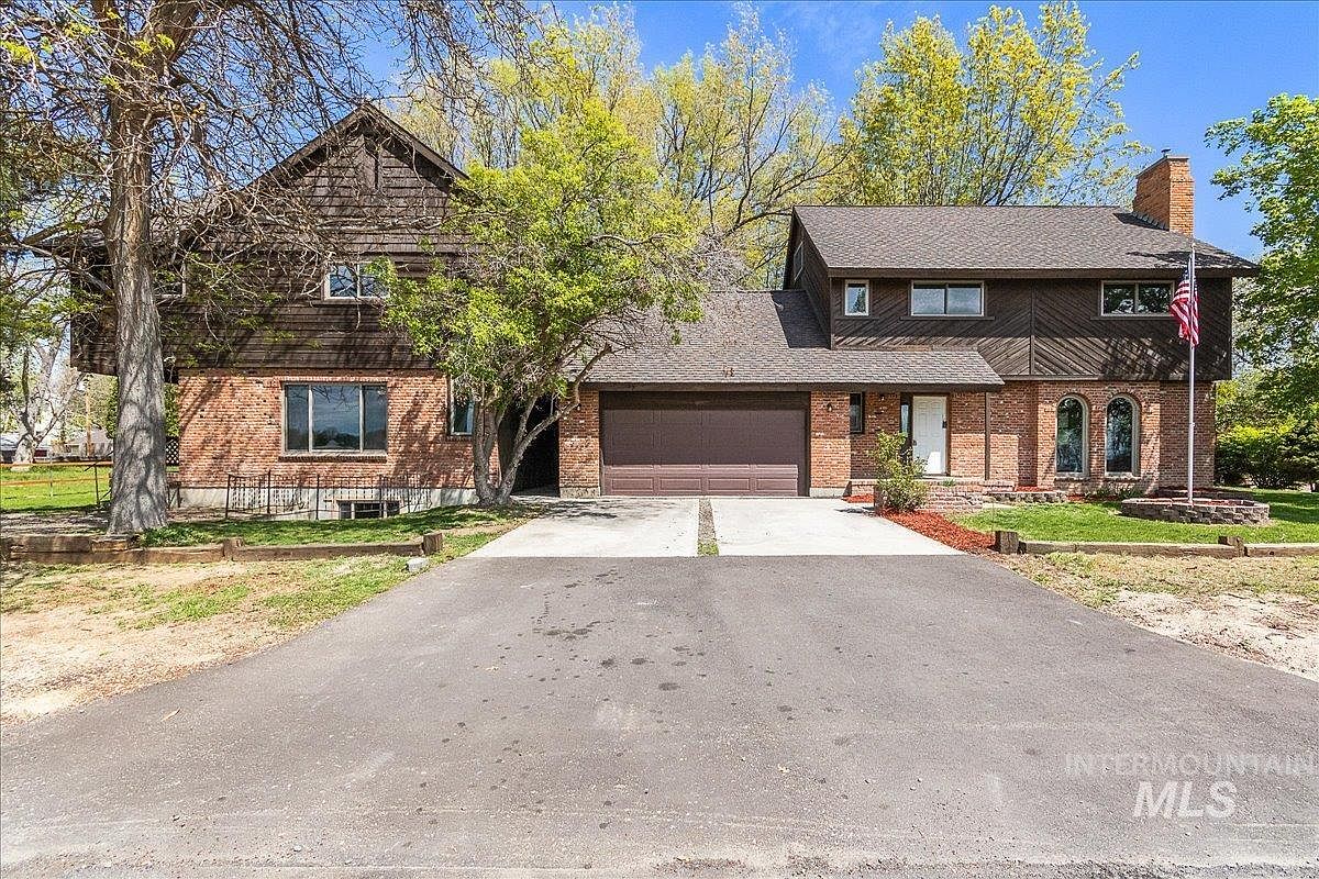 2304 N Montana Ave, Caldwell, ID 83605 Zillow