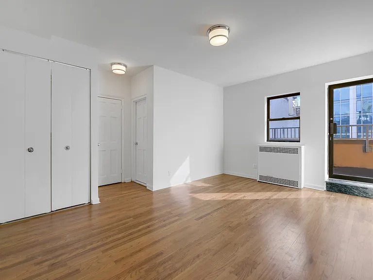 121 Madison Ave #12E — Photo 5