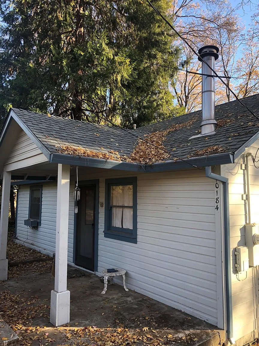 10184 Mills Rd photo 1