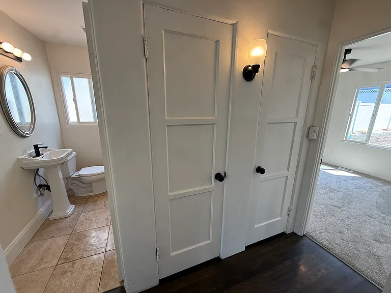 4343 Elma Ln — Photo 9