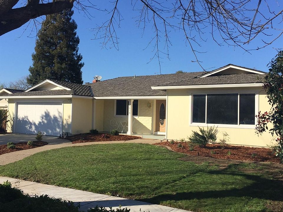1st image of 6656 Charter Oak Pl