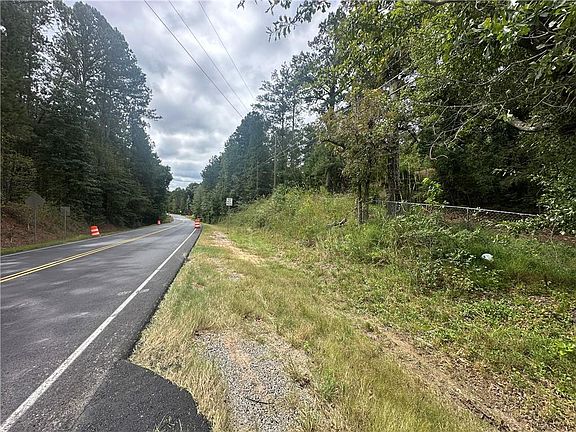 5th image of 2240 Buchanan Hwy #102