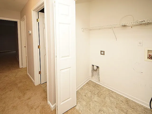 1218 Vistiana Dr — Photo 18
