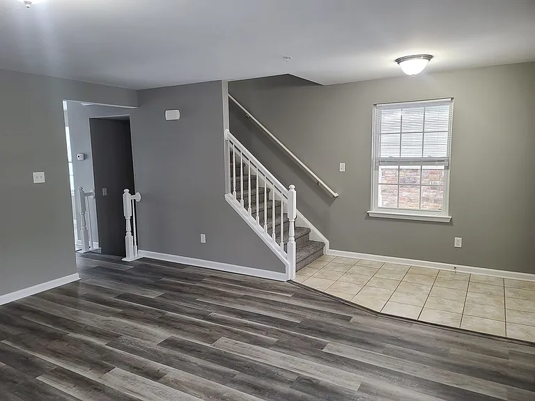 395 Viewpoint Way — Photo 4