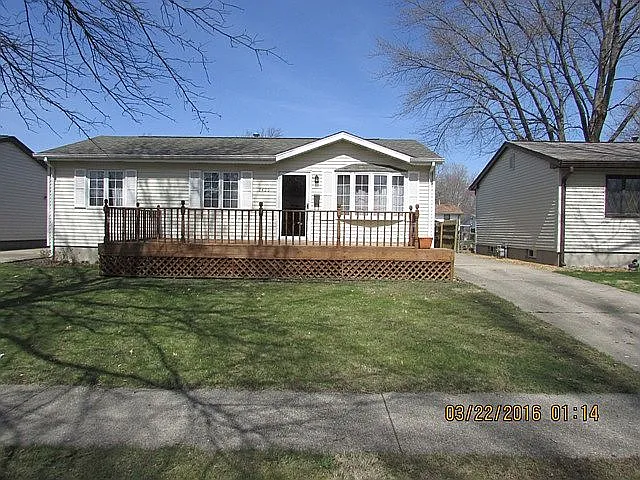 2425 Sutherland Rd photo 1