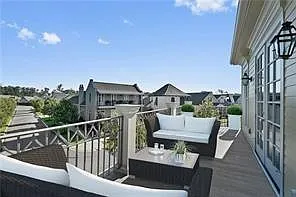 929 Tezcucco Ct — Photo 20