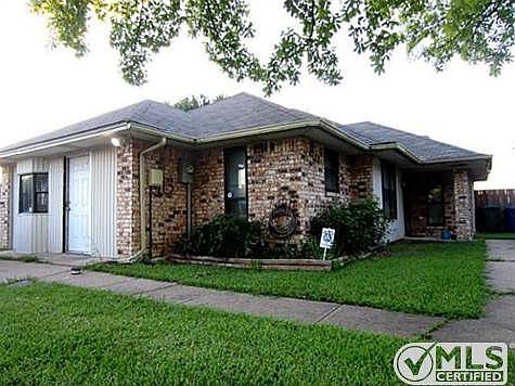 2nd image of 2207 Rockwood Dr