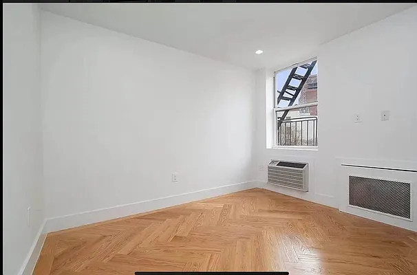 Rented by Corcoran | media 8