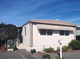 2208 Royal Dr #32, Fortuna, CA 95540