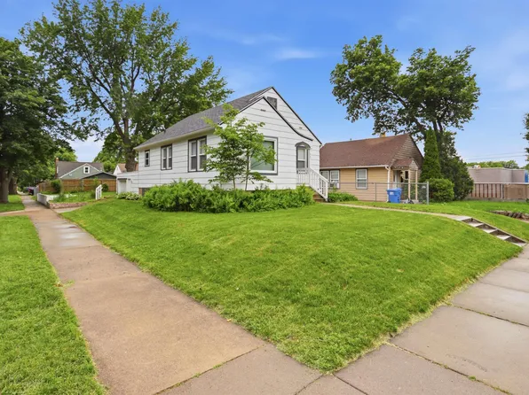 401 W 29th St, Sioux Falls, SD 57105