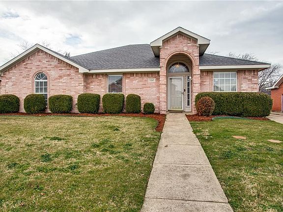 2nd image of 1265 Old Oak Dr
