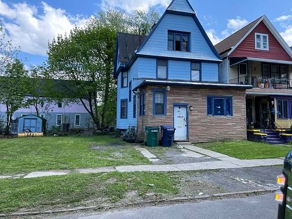 3rd image of 55 Holland Pl