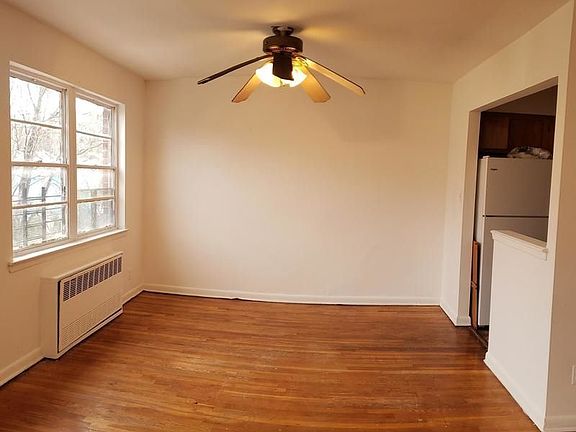 3rd image of 8214 138th St