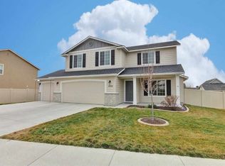 10313 W Wyatt Earp Dr, Star, ID 83669