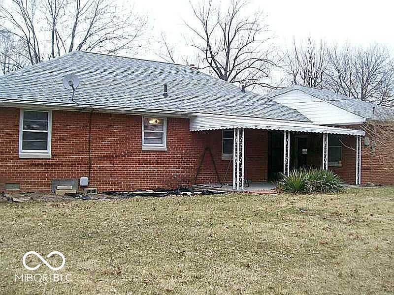 2nd image of 1735 Forest Dr