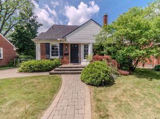 4355 Elmwood Ave, Royal Oak, MI 48073