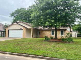 905 S Anthony St, Muskogee, OK 74403