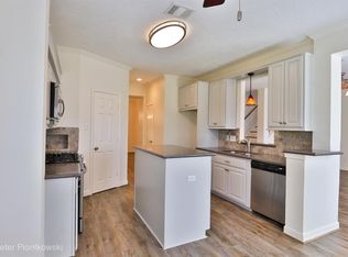 1320 Deer Ridge Dr, League City, TX 77573