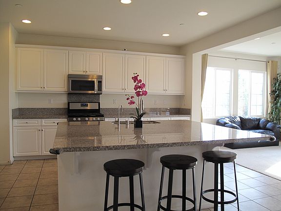 3rd image of 7387 Lichen Dr