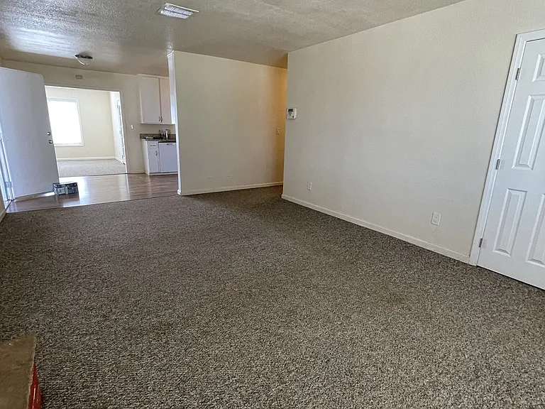 25882 Soboba St — Photo 3