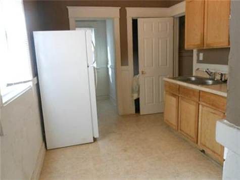 4th image of 3514 Montgall Ave