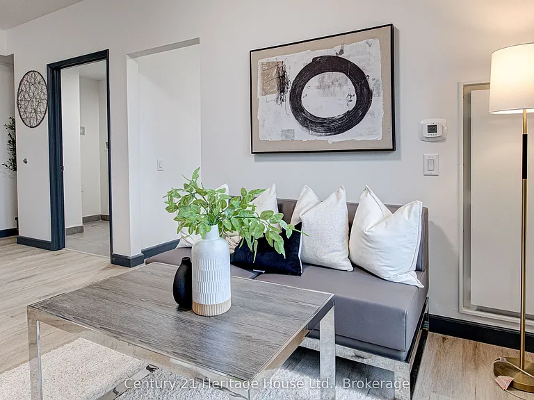 298 Hemlock St #305 — Photo 15