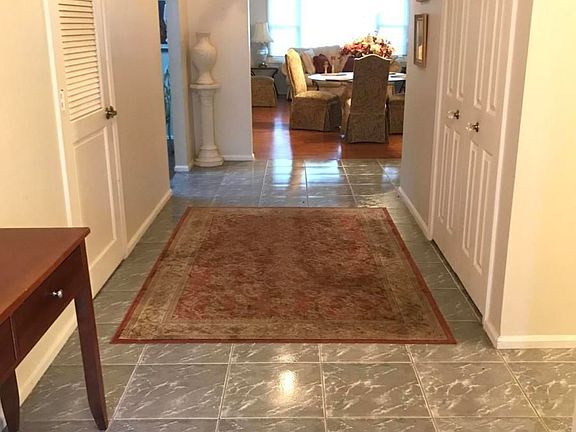 2nd image of 77 Jean St